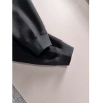 2025年12月5日入荷新作Loeweスーツ上下 ★高級品/誕生日プレゼント/OM工場