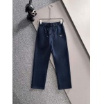 2025年12月5日入荷新作Pradaスーツ上下 ★高級品/誕生日プレゼント/OM工場