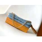 2025年12月8日入荷ヴィトン バッグM83532Monogram Liv pochettesize 24x13x6.5cm 高品質新作/誕生日プレゼント