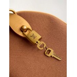 2025年12月8日入荷ヴィトン バッグM15218 163 PHARREL and NIGO collection's Nigo 250 x 190 x 150高品質新作/誕生日プレゼント