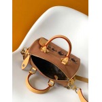 2025年12月8日入荷ヴィトン バッグM15218 163 PHARREL and NIGO collection's Nigo 250 x 190 x 150高品質新作/誕生日プレゼント