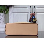 2025年12月8日入荷ヴィトン財布M13995【LV x TM Cosmetic Pouch GM】 m13893 / GMMonogramx 27 x 18 x 9cm高品質新作/誕生日プレゼント