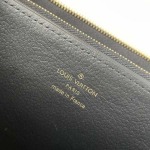 2025年12月8日入荷ヴィトン財布M62121 M61864Monogram EmpreinteZippy19×10cm 高品質新作/誕生日プレゼント