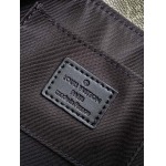 2025年12月9日入荷Louis Vuitton バッグ M12618 PulseMonogramLV22.5 × 16 × 5cm  高品質新作/誕生日プレゼント/ZC工場