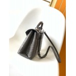 2025年12月9日入荷Louis Vuitton バッグ N82033 N98925 N98928 N80432 N99017 N84714 N86012 Rose des Vents LV 27x11x19 高品質新作/誕生日プレゼント