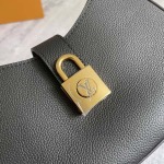 2025年12月9日入荷Louis Vuitton バッグ M24611 M24885 M24990 Low Key Shoulder Bag LV 26.0 x 18.0 x 7.0 高品質新作/誕生日プレゼント/ZC工場