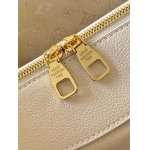 2025年12月9日入荷Louis Vuitton バッグM15116 Bella Tote 32.0 x 23.0 x 13.0 高品質新作/誕生日プレゼント/ZC工場