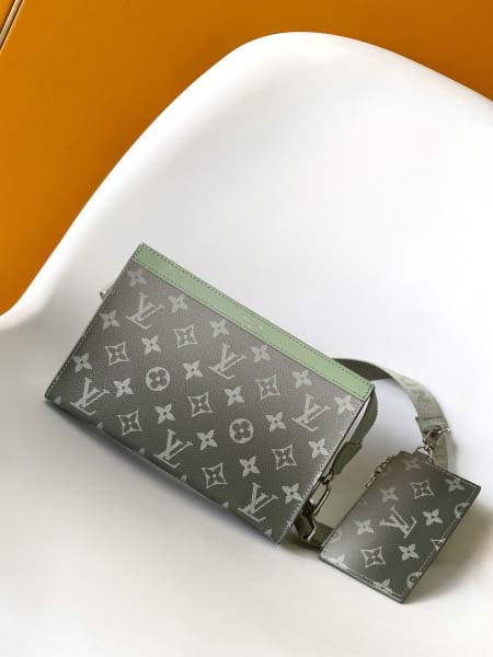2025年12月9日入荷Louis Vuitton バッグM...
