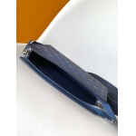 2025年12月9日入荷Louis Vuitton バッグM81124 Alpha Wearable Monogram Eclipse 18.5 x 11 x 6.5cm  高品質新作/誕生日プレゼント/ZC工場