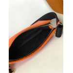 2025年12月9日入荷Louis Vuitton バッグM81124 M30305 M30935 M30934Alpha Wearable Monogram Eclipse 18.5 x 11 x 6.5cm  高品質新作/誕生日プレゼン