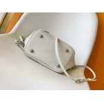 2025年12月9日入荷Louis Vuitton バッグM11842 M24930 M24930 M21848 M21849 M21909 M23196 MBlossom ；20.0 x 20.0 x 12.5  高品質新作/誕生日プレゼ