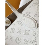 2025年12月9日入荷Louis Vuitton バッグM11842 M24930 M24930 M21848 M21849 M21909 M23196 MBlossom ；20.0 x 20.0 x 12.5  高品質新作/誕生日プレゼ