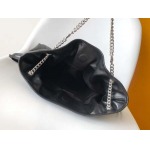 2025年12月9日入荷Louis Vuitton バッグM25545Off Duty LV Vibe LV Circle 24 x 11.5 x 33高品質新作/誕生日プレゼント/ZC工場