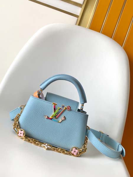 2025年12月9日入荷Louis Vuitton バッグM...