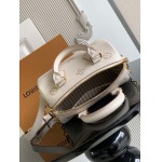 2025年12月9日入荷Louis Vuitton バッグM14291 高品質新作/誕生日プレゼント/ZC工場