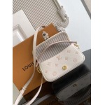 2025年12月9日入荷Louis Vuitton バッグM13642 高品質新作/誕生日プレゼント/ZC工場