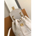 2025年12月9日入荷Louis Vuitton バッグ M13656 高品質新作/誕生日プレゼント/ZC工場