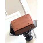 2025年12月9日入荷Louis Vuitton バッグM24974 高品質新作/誕生日プレゼント/ZC工場