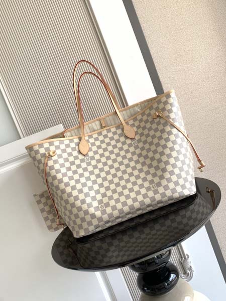 2025年12月9日入荷Louis Vuitton バッグN...