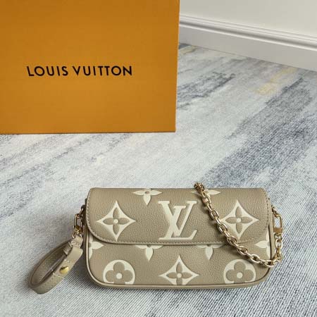 2025年12月9日入荷Louis Vuitton バッグM...