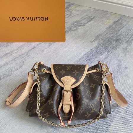2025年12月9日入荷Louis Vuitton バッグM...