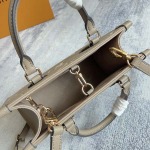 2025年12月9日入荷Louis Vuitton バッグM45659 M45654 M45779M45653 OnTheGo Tote Monogram bb 25.0 x 11.0 x 19.0 高品質新作/誕生日プレゼント/ZC工場