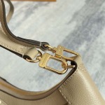 2025年12月9日入荷Louis Vuitton バッグM46112 M46301 M46002M46099 Bagatelle Monogram Empreinte 24.0 x 18.0 x 7.0 高品質新作/誕生日プレゼント/ZC