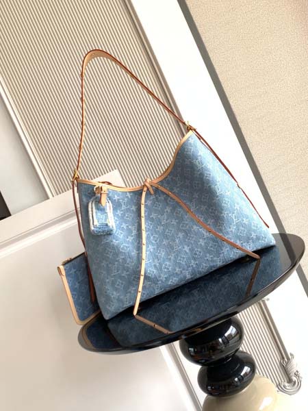 2025年12月9日入荷Louis Vuitton バッグM...
