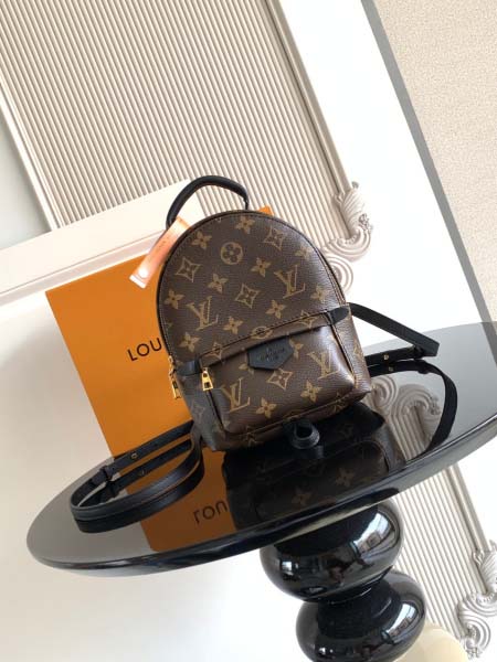 2025年12月9日入荷Louis Vuitton バッグM...