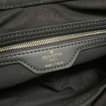 2025年12月9日入荷Louis Vuitton バッグM46659 Monogram Monogram Reverse S-lock 29.0 x 19.0 x 9.0 Monogram 高品質新作/誕生日プレゼント/ZC工場