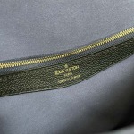 2025年12月9日入荷Louis Vuitton バッグM46584M46386 M46388 M46846 M46583 M47161 Diane Monogram Empreinte 23*16*8.5c 高品質新作/誕生日プレゼント