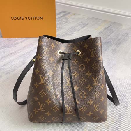 2025年12月10日入荷Louis Vuitton バッグ...