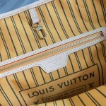2025年12月10日入荷Louis Vuitton バッグ高品質新作/誕生日プレゼント/ZC工場