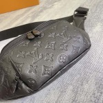 2025年12月10日入荷Louis Vuitton バッグ高品質新作/誕生日プレゼント/ZC工場