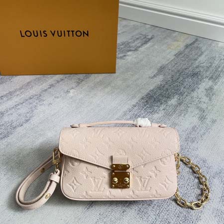 2025年12月10日入荷Louis Vuitton バッグ...