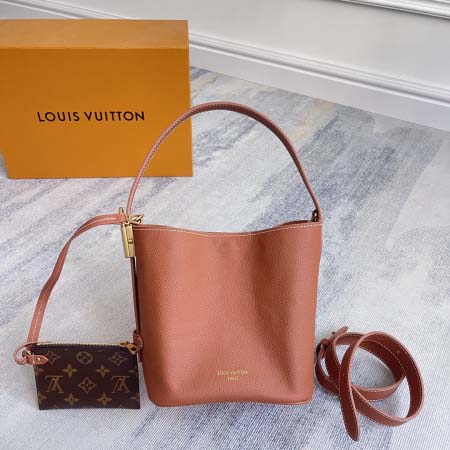 2025年12月10日入荷Louis Vuitton バッグ...