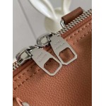 2025年12月10日入荷Louis Vuitton バッグ高品質新作/誕生日プレゼント/ZC工場