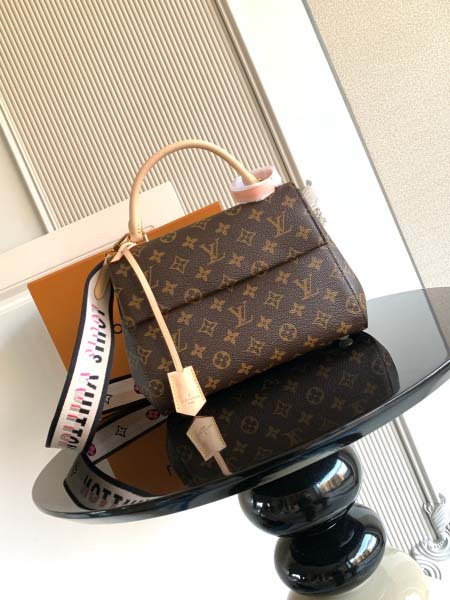 2025年12月10日入荷Louis Vuitton バッグ...
