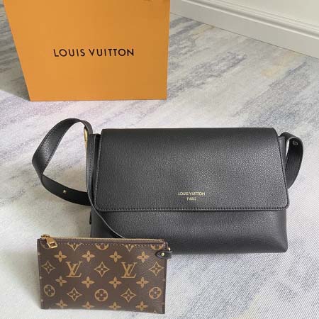 2025年12月10日入荷Louis Vuitton バッグ...
