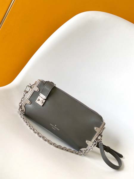2025年12月10日入荷Louis Vuitton バッグ...