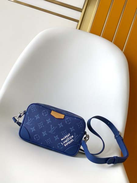 2025年12月10日入荷Louis Vuitton バッグ...