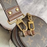 2025年12月10日入荷Louis Vuitton バッグ高品質新作/誕生日プレゼント/ZC工場