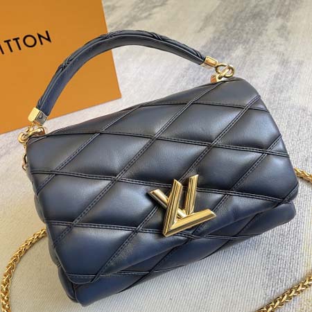 2025年12月10日入荷Louis Vuitton バッグ...
