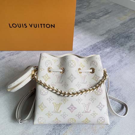 2025年12月10日入荷Louis Vuitton バッグ...