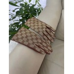2025年12月10日入荷新品Gucci手袋ギフト/誕生日/記念品/アクセサリーkaka工場