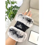 2025年12月10日入荷新品Prada手袋ギフト/誕生日/記念品/アクセサリーkaka工場