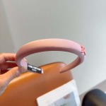 2025年12月10日入荷新品Louis Vuittonカチューシャギフト/誕生日/記念品/アクセサリーkaka工場