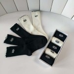2025年12月10日入荷新品UGG靴下ギフト/誕生日/記念品/アクセサリーkaka工場