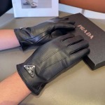 2025年12月10日入荷新品Prada手袋ギフト/誕生日/記念品/アクセサリーkaka工場