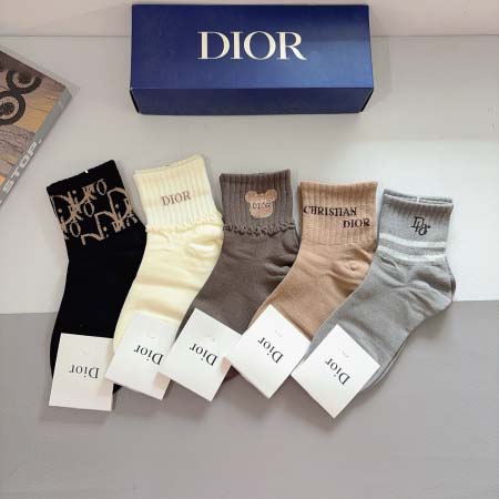 2025年12月10日入荷新品Dior靴下ギフト/誕生日/記...